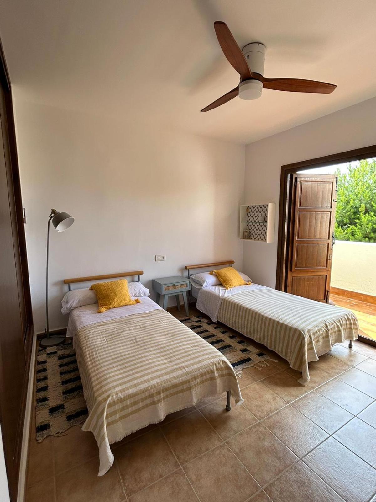 Casa Con Piscina En San Jose Sotillo Εξωτερικό φωτογραφία